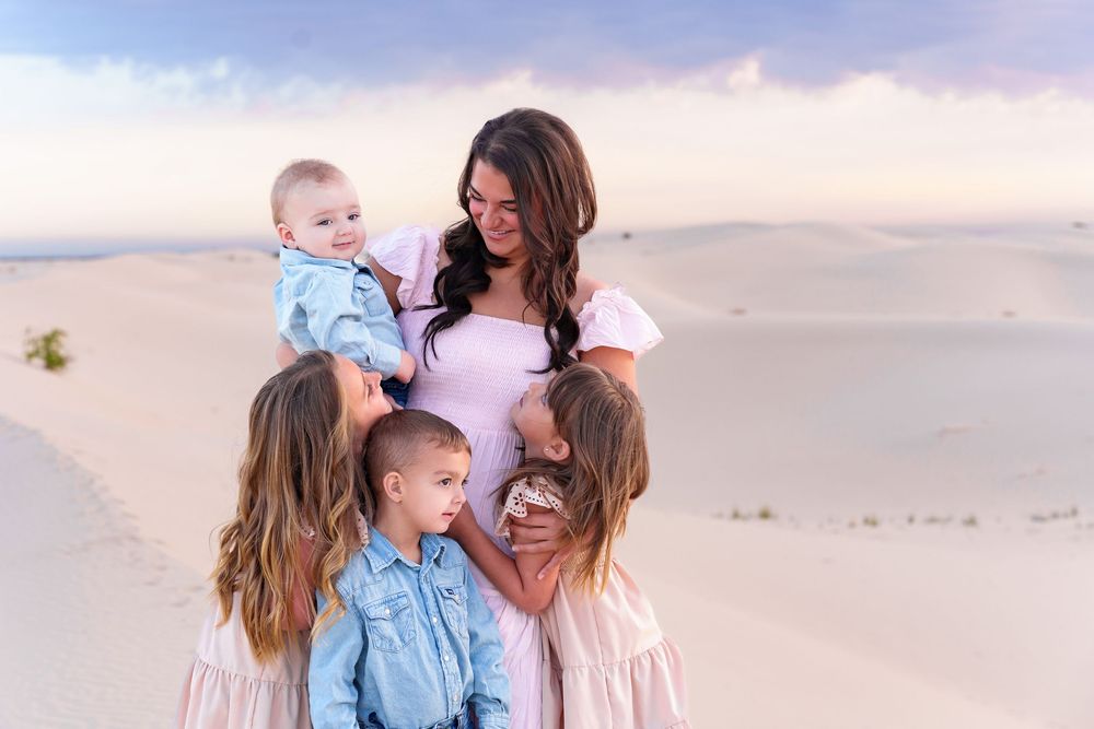 midland tx photographer photographers midland tx monahans sandhills family session family session monahans sunrise session family photoshoot