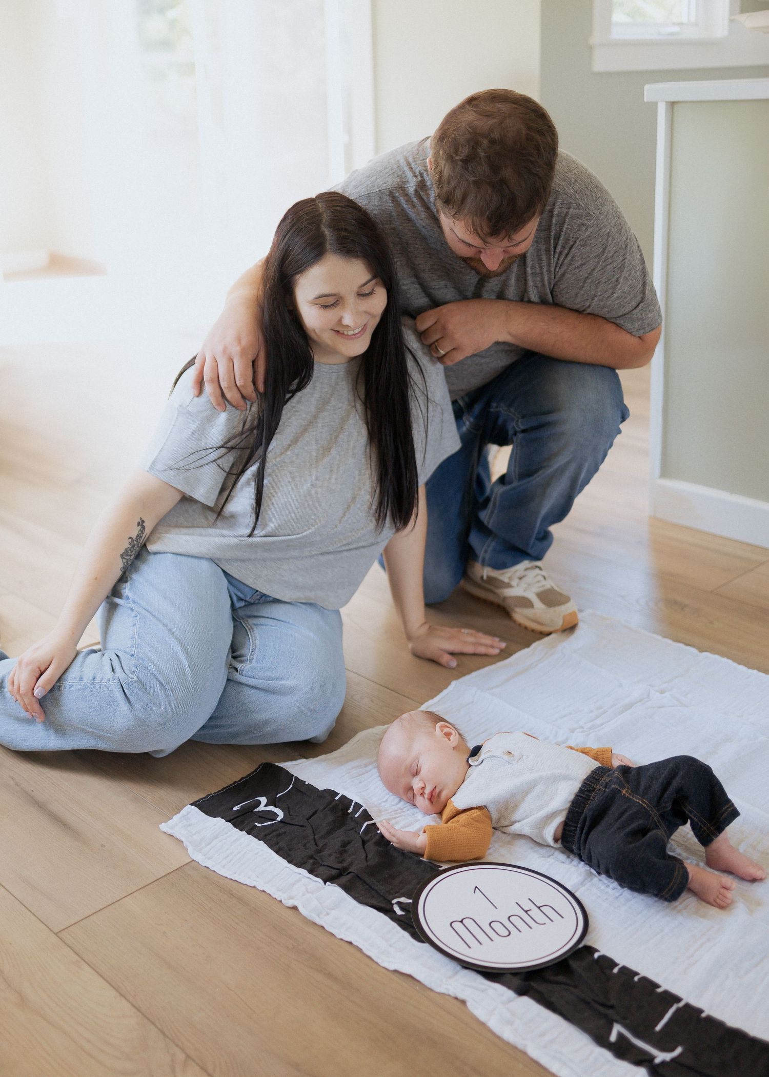 newborn photography at home lifestyle photography Shediac photographer Moncton family photography