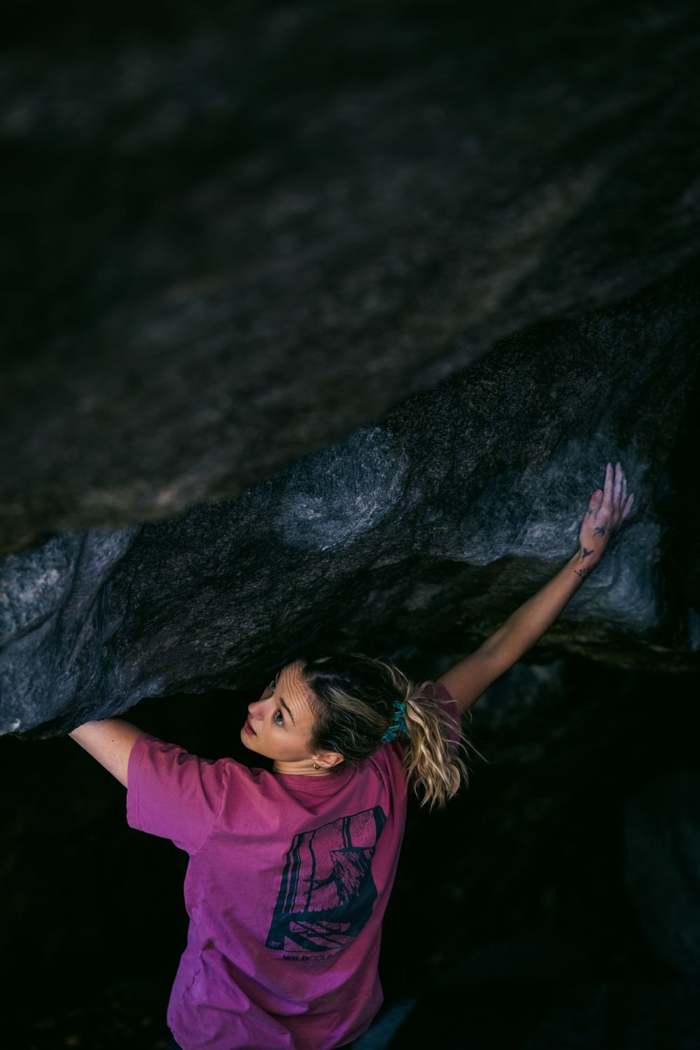 Czech climber Jana Svecova bouldering in Ticino, Switzerland - photo Jan Virt