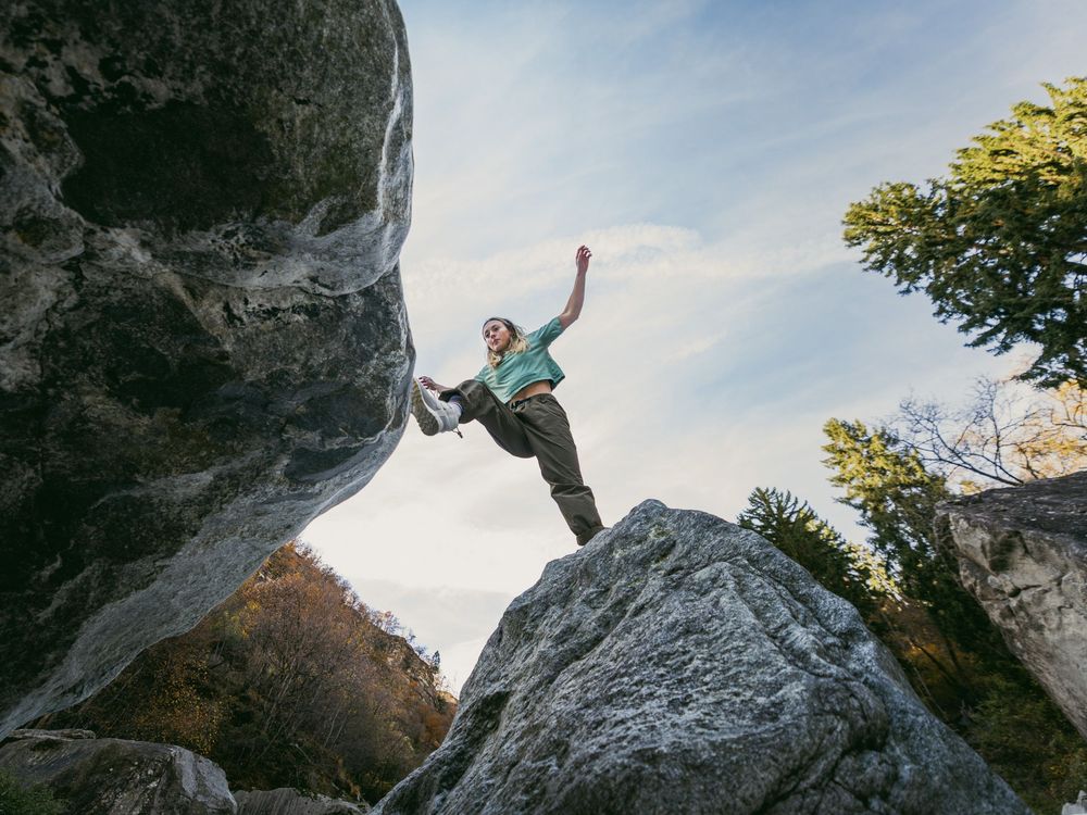 Czech climber Jana Svecova bouldering in Ticino, Switzerland - photo Jan Virt