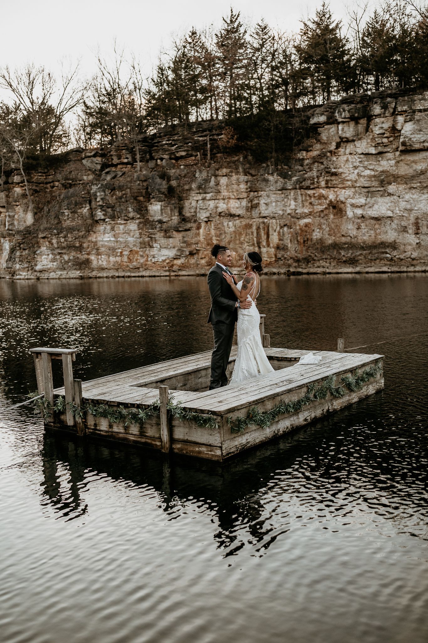 film wedding photography blackwater Missouri Kansas City photographer lifestyle, intimate, Oregon, South Carolina, couples, elopement