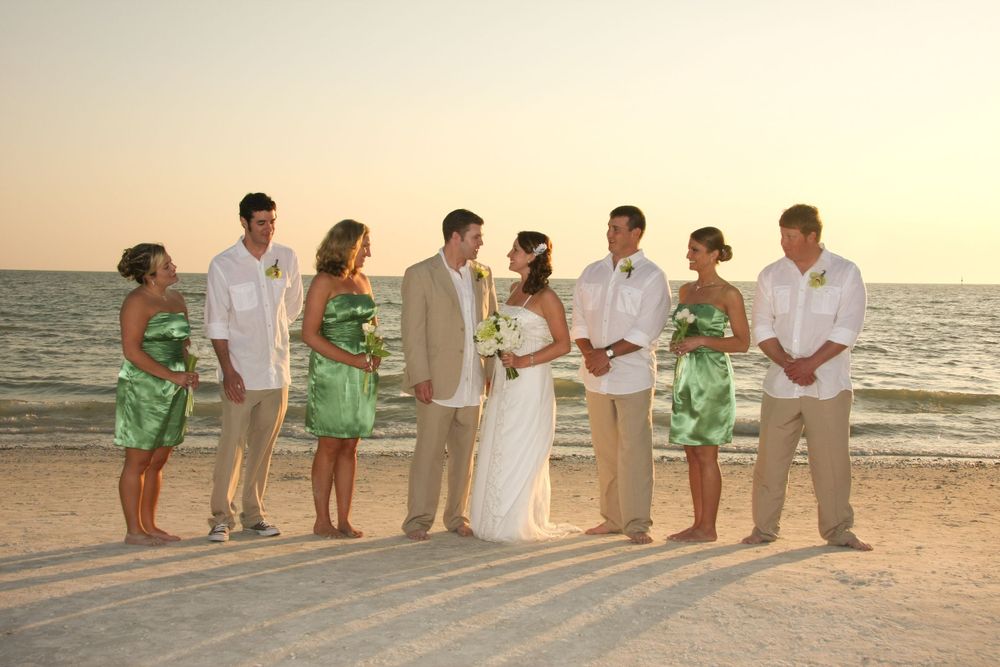An editorial style micro-wedding photographer in Honeymoon Island, Clearwater, Tampa, St Pete, Naples, Miami, Venice, Sarasota, FL