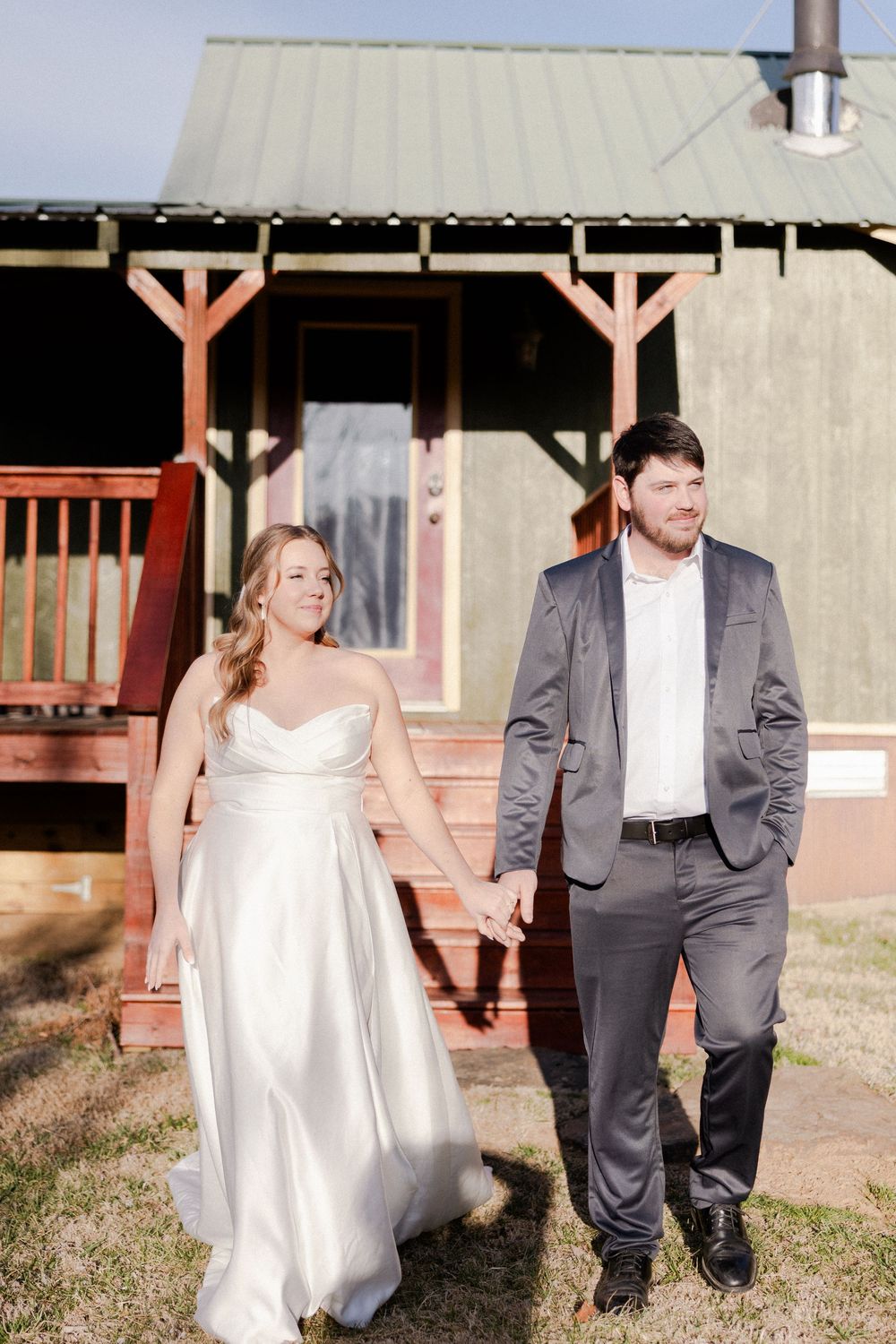 buffalo river elopement getting ready cabin