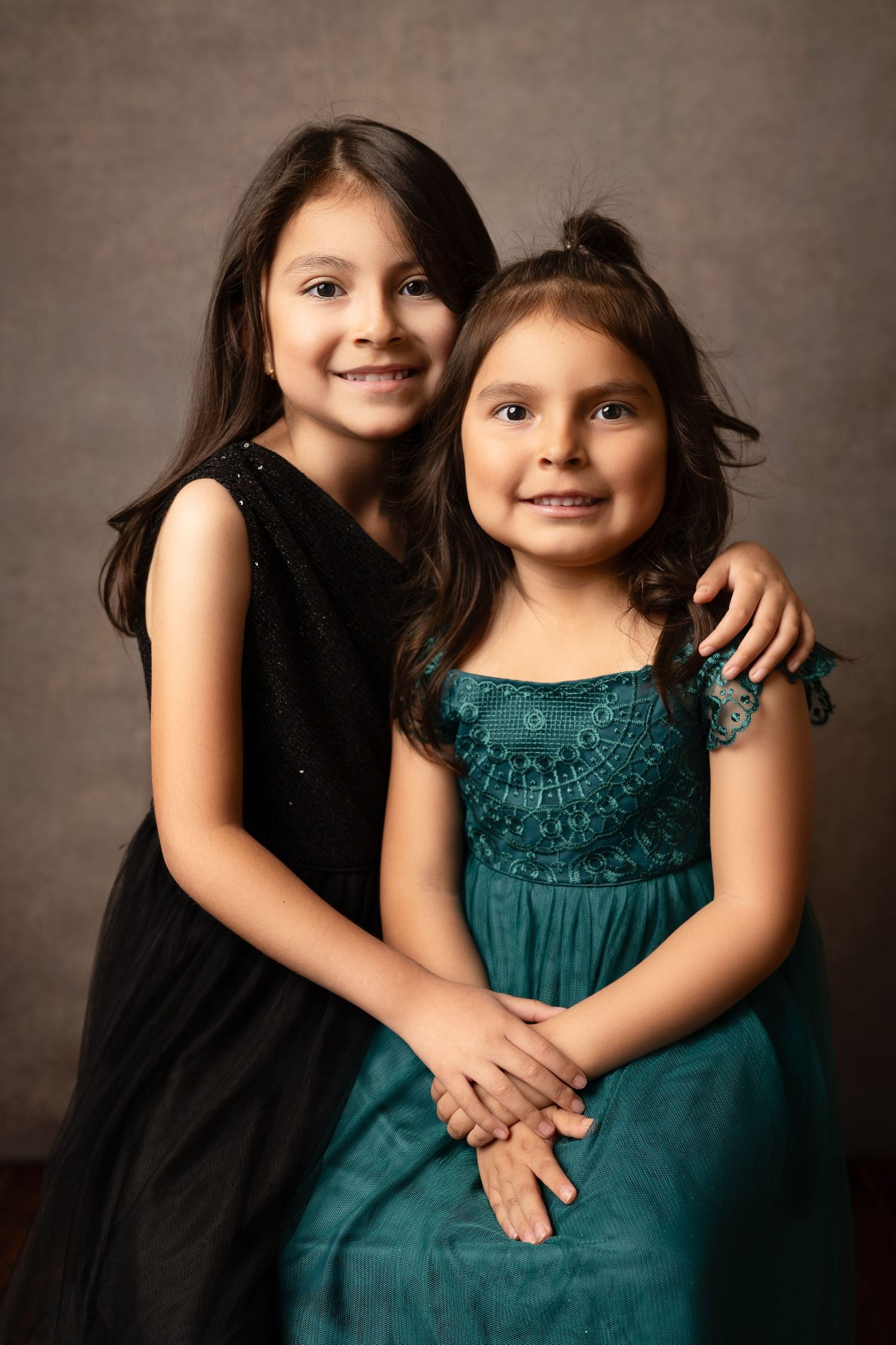 Los Angeles Newborn Photographer near me, Los Angeles Maternity Photography and Newborn Photographer and Cake Smash Photography | JDLA Photo