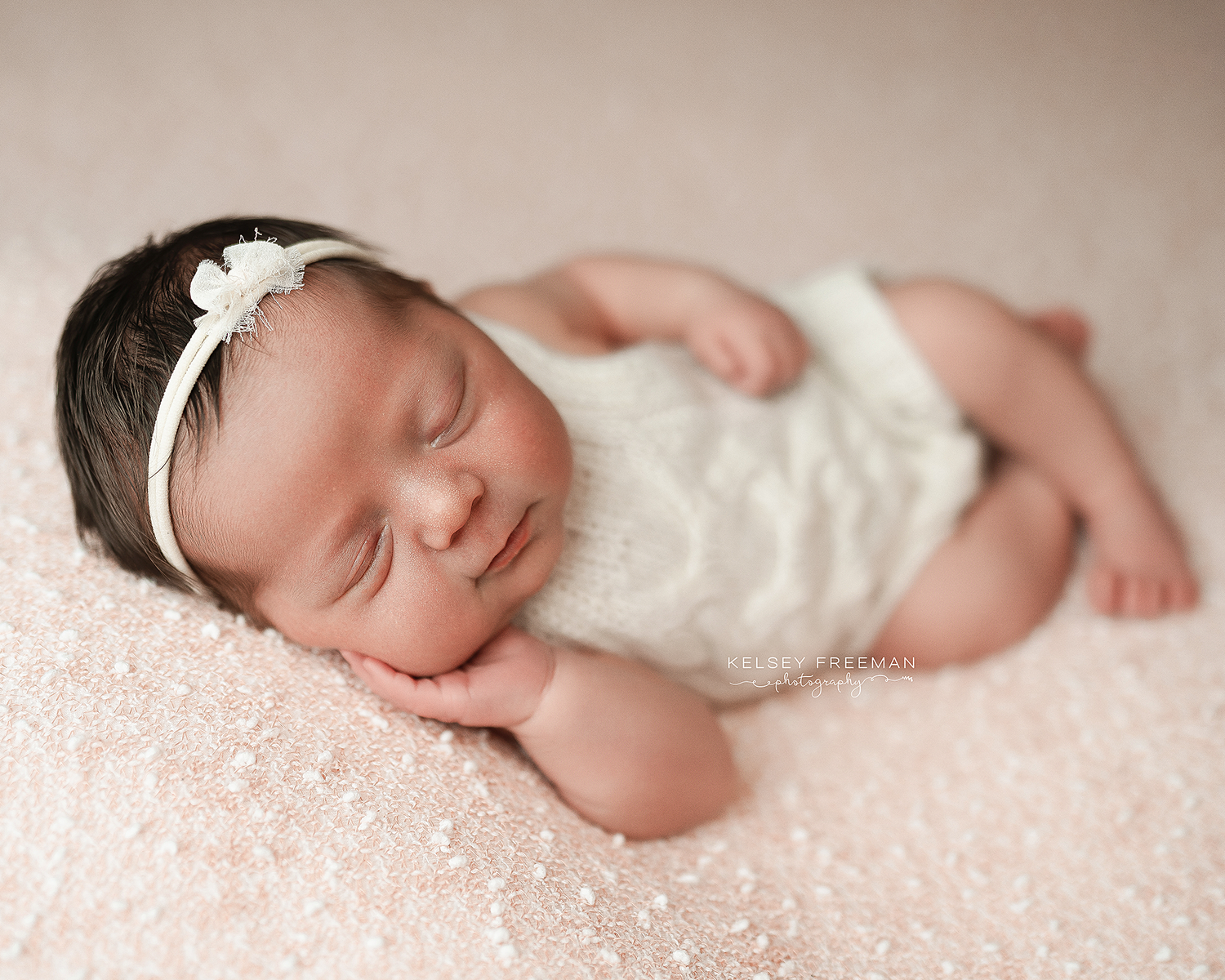 Newborn, maternity, & family photography studio located in between Atlanta, Georgia and Birmingham, Alabama with full service photo studio.