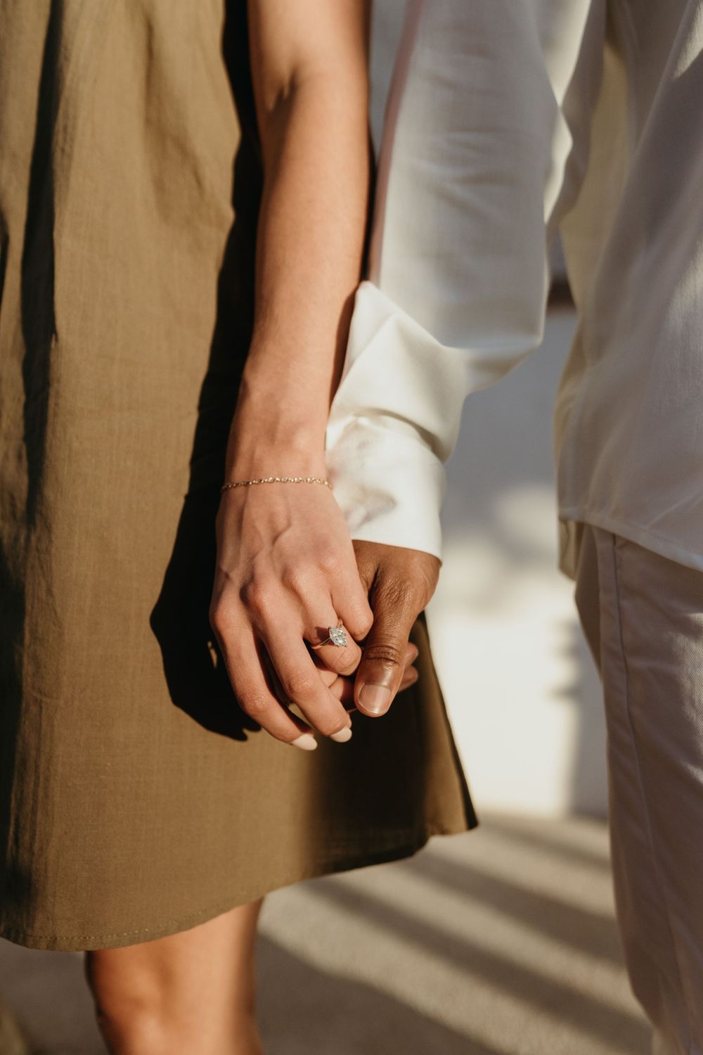 Hold me