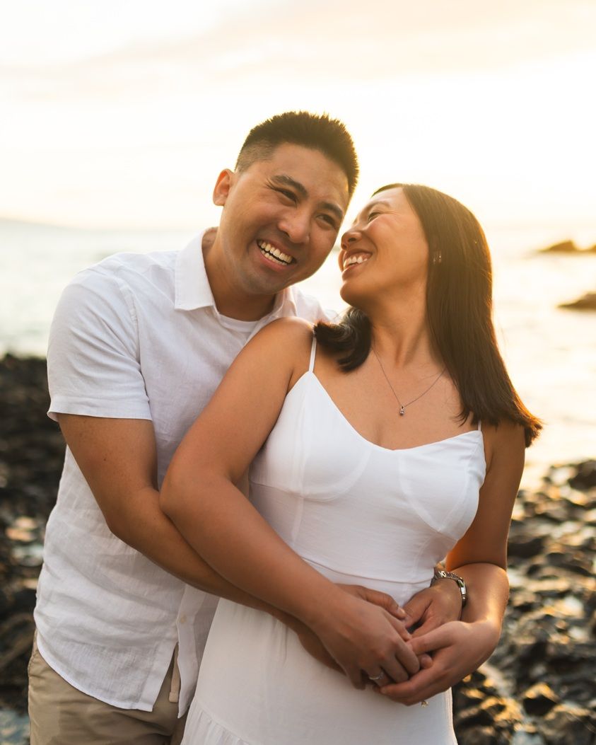 Wedding anniversary couple sunset photo at Wailea Maui