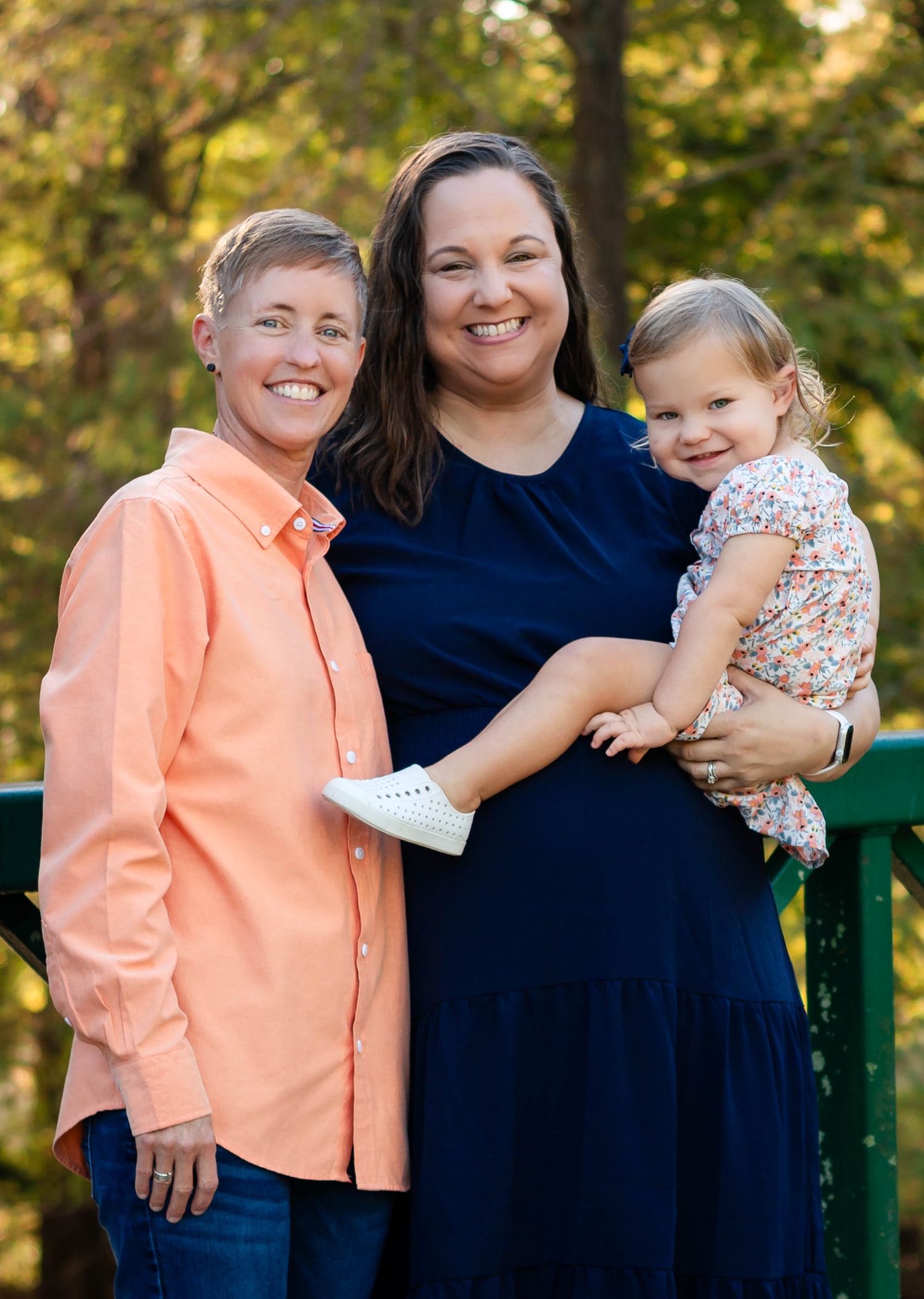 Family photo session in Orlando, Florida – captured by Lucy Knox Photography. Holiday Minis