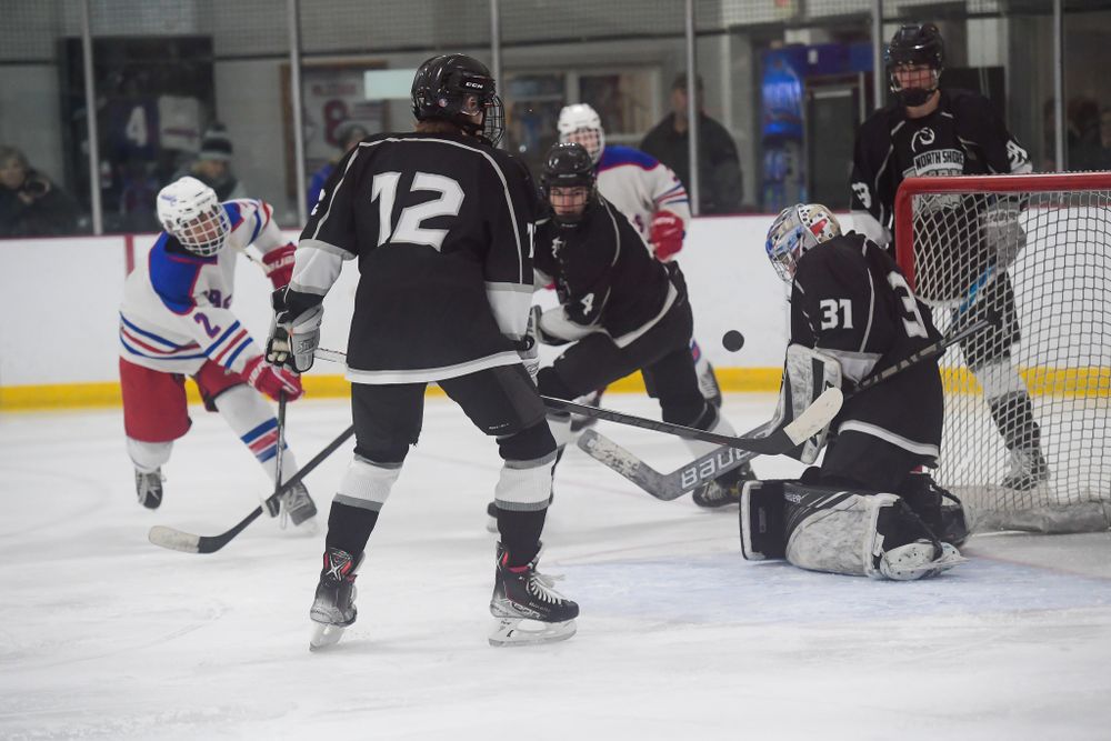Duluth, Minnesota hockey photographer