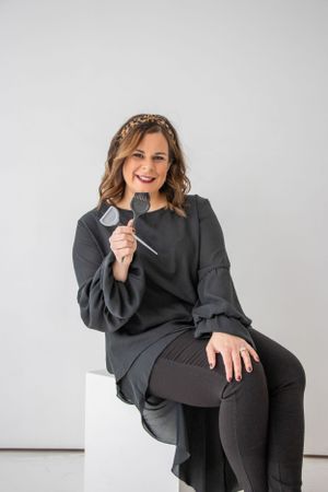 portrait branding lifestyle session cincinnati ohio with emily lupton photography. quick, reliable, great quality images studio head shots