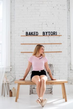 Baked by Tori luxury organic cake and cupcake branding session at Locust and Vine in Cincinnati with custom text on wall for premium clients