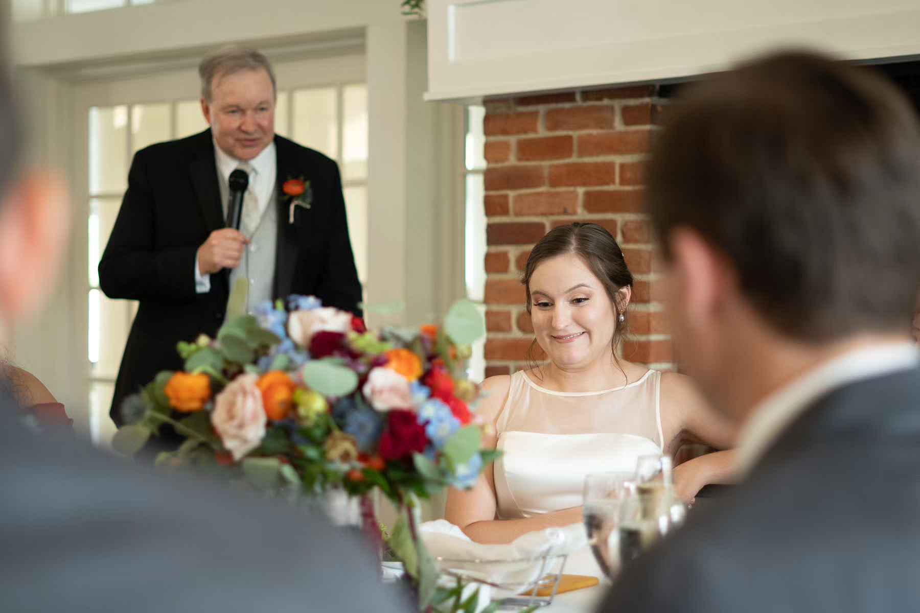 A speech at a wedding in Nationwide Conference Center
