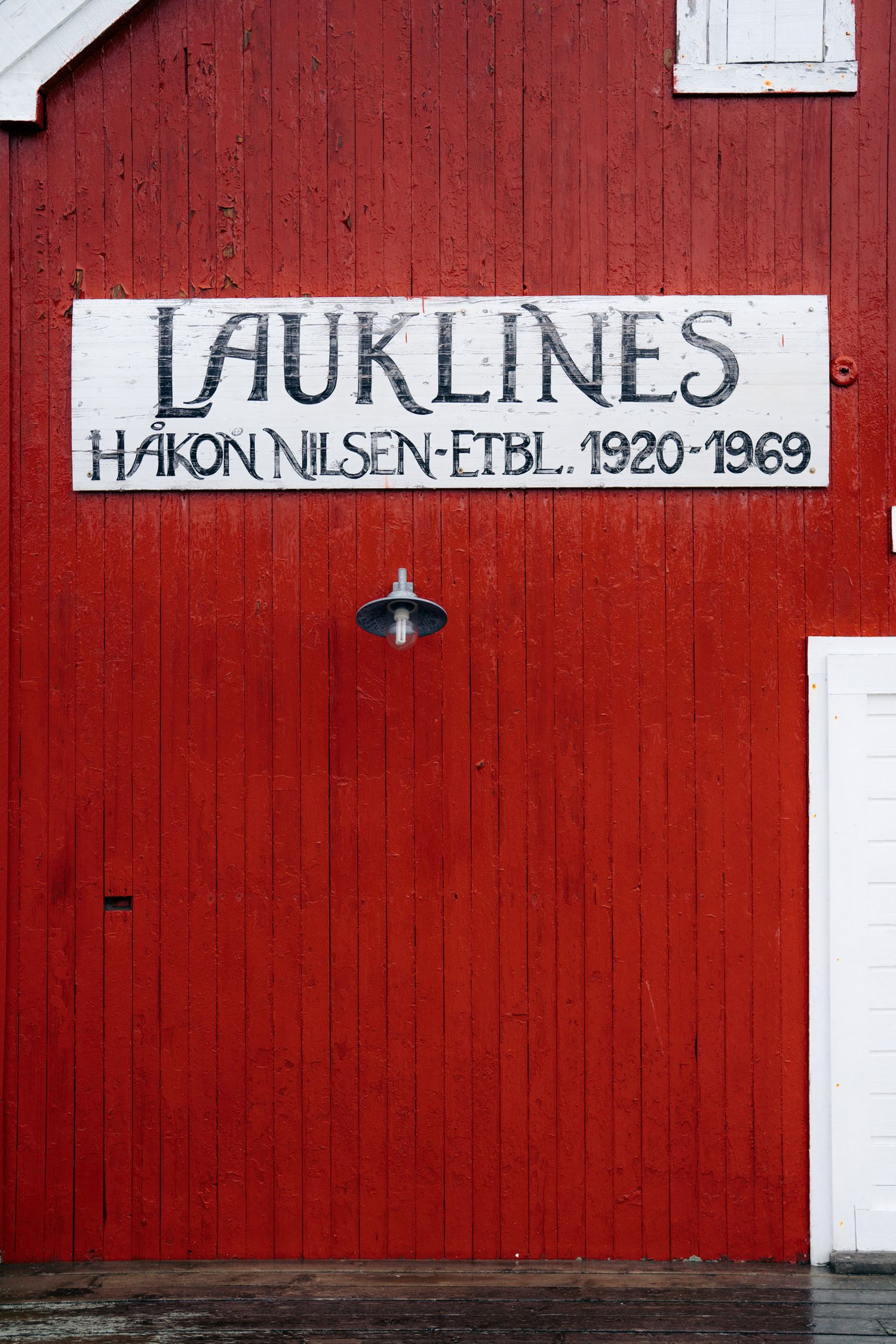 cabine rouge lauklines