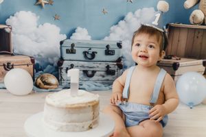 Amy Gray Photography | Newborn, Cake smash, Headshots, Couple, Children, maternity & Family Photographer in Ayr and Girvan