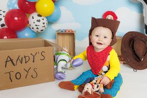 Amy Gray Photography | Newborn, Cake smash, Headshots, Couple, Children, maternity & Family Photographer in Ayr and Girvan