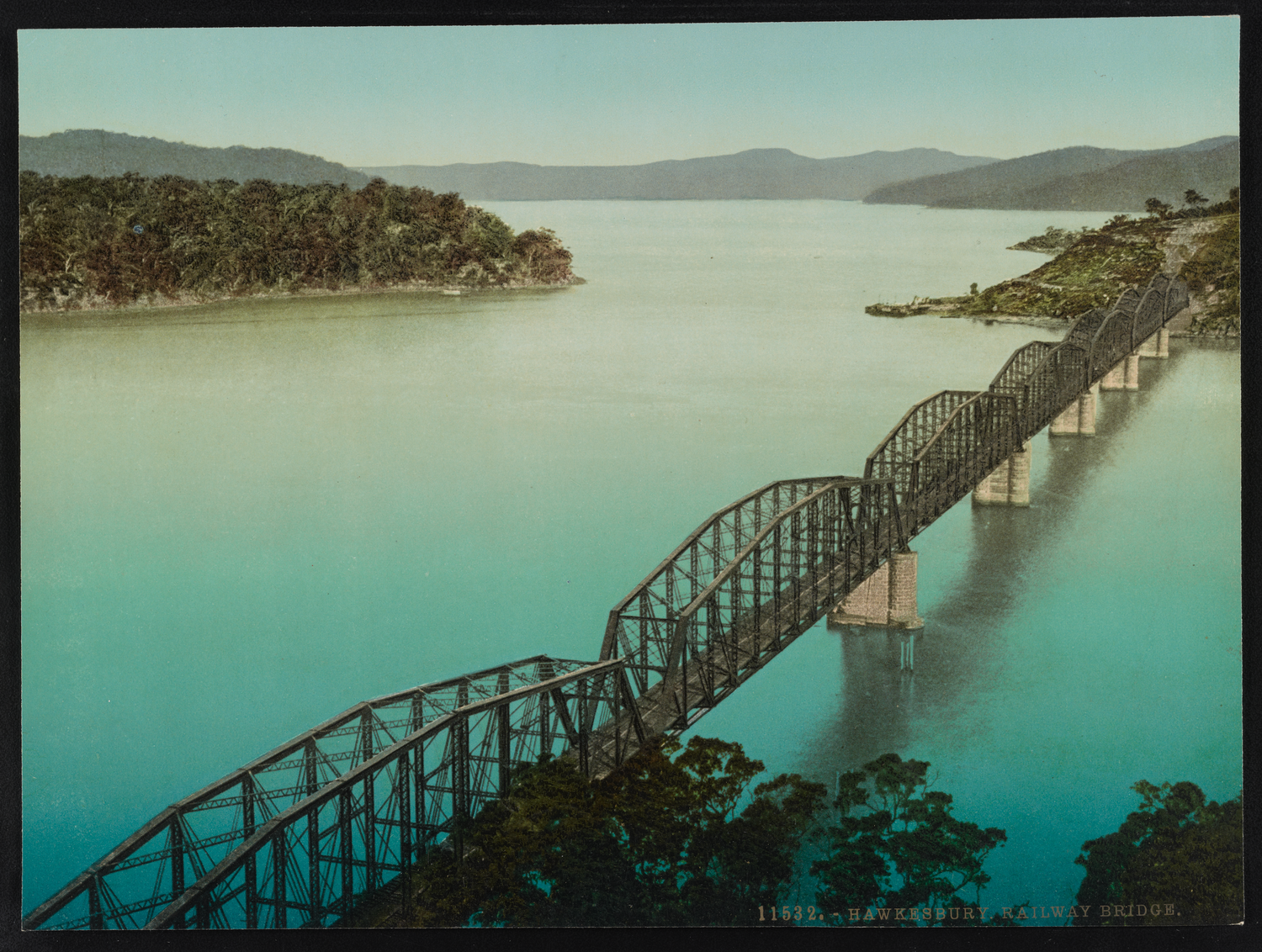 Hawkesbury. Railway Bridge
https://lccn.loc.gov/2017657734