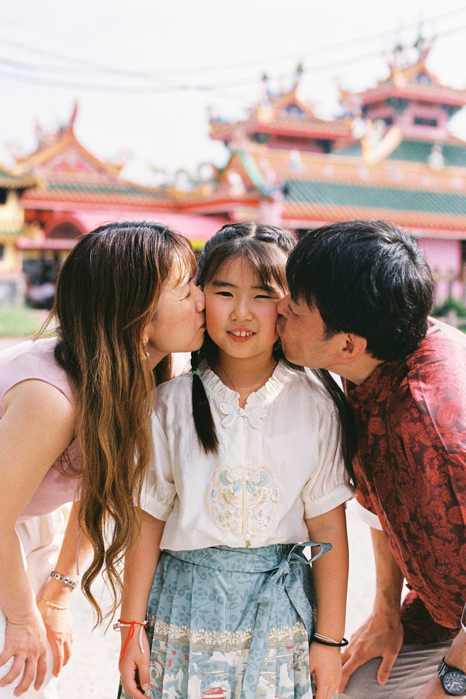 Family shoot by HoidianNg Photography