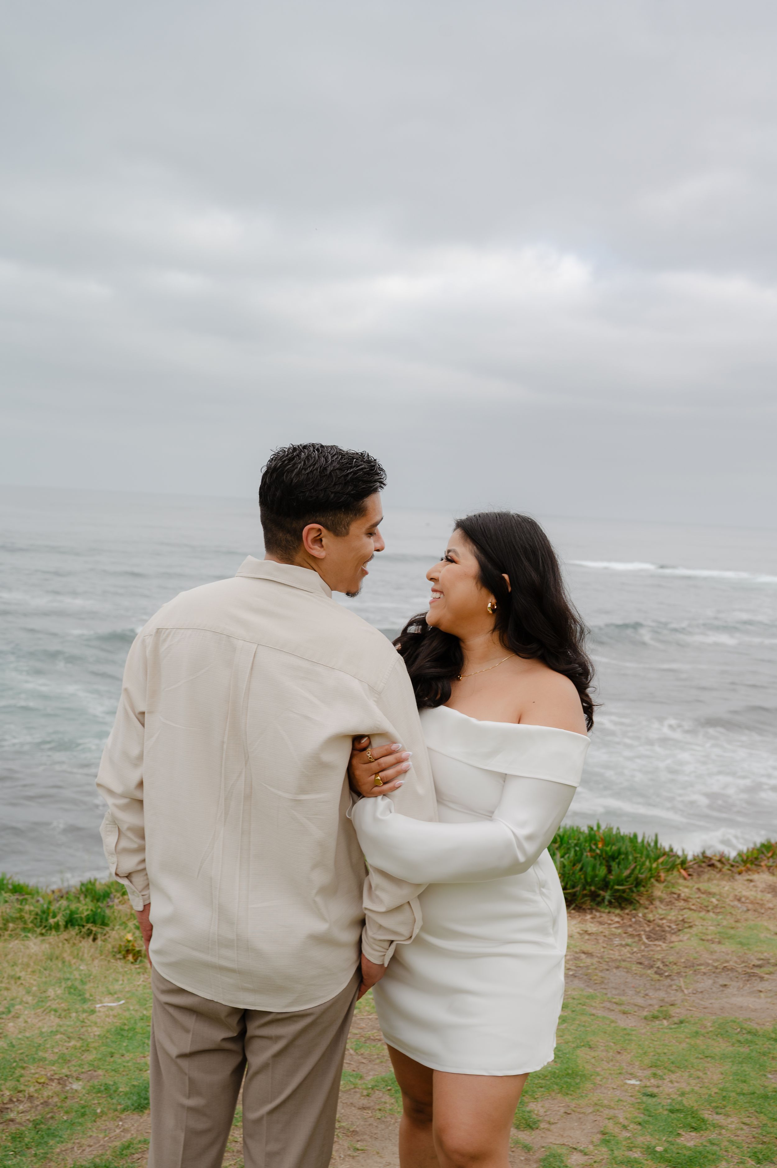 Engagement session at the Beach in La Jolla CA