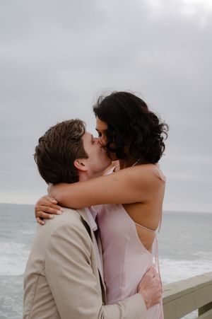 Engagement session near the beach in La Jolla, trail side engagement session