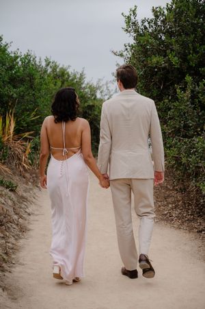 Engagement session near the beach in La Jolla, trail side engagement session