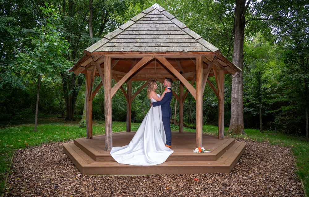 The Woodlands Tudor Rose Photography Wedding Photography Leicestershire.