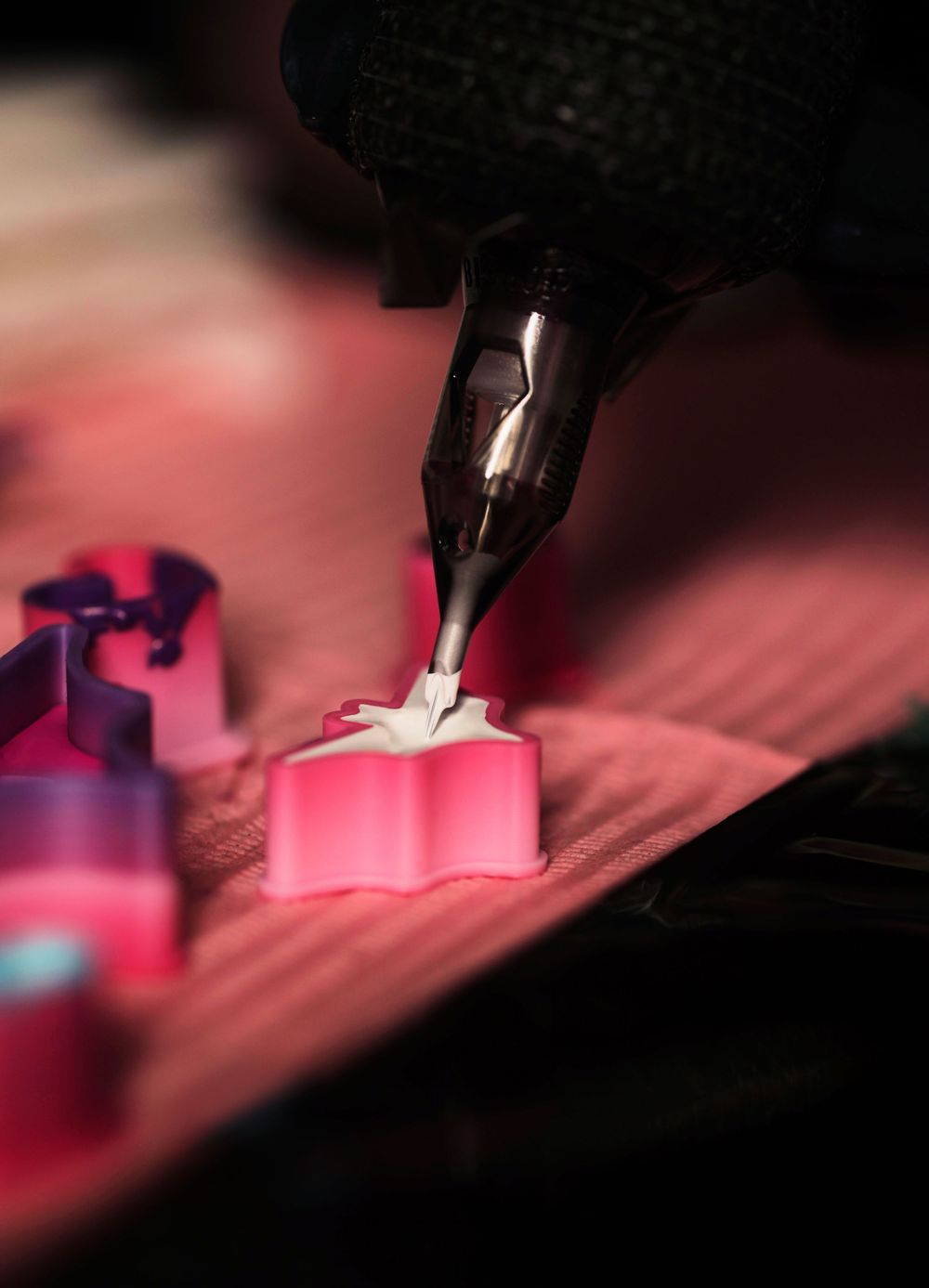 branding photography, Dallas brand photographer, tattoo brand, gorely pop, tattoo brand photography, detail shot, ink set up, tattooing