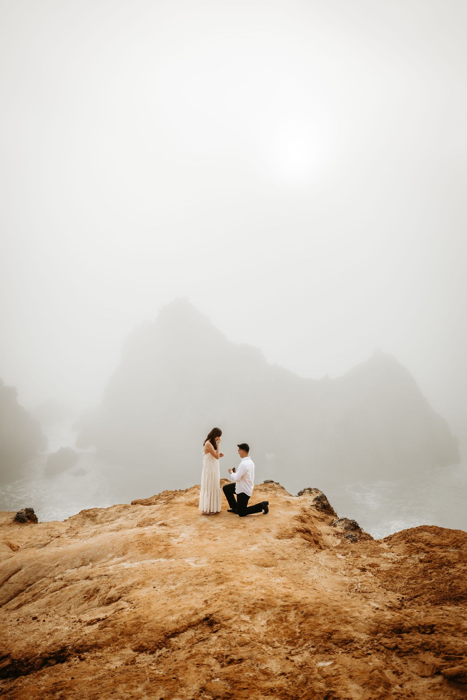 black and white Engagement Photo Outfits