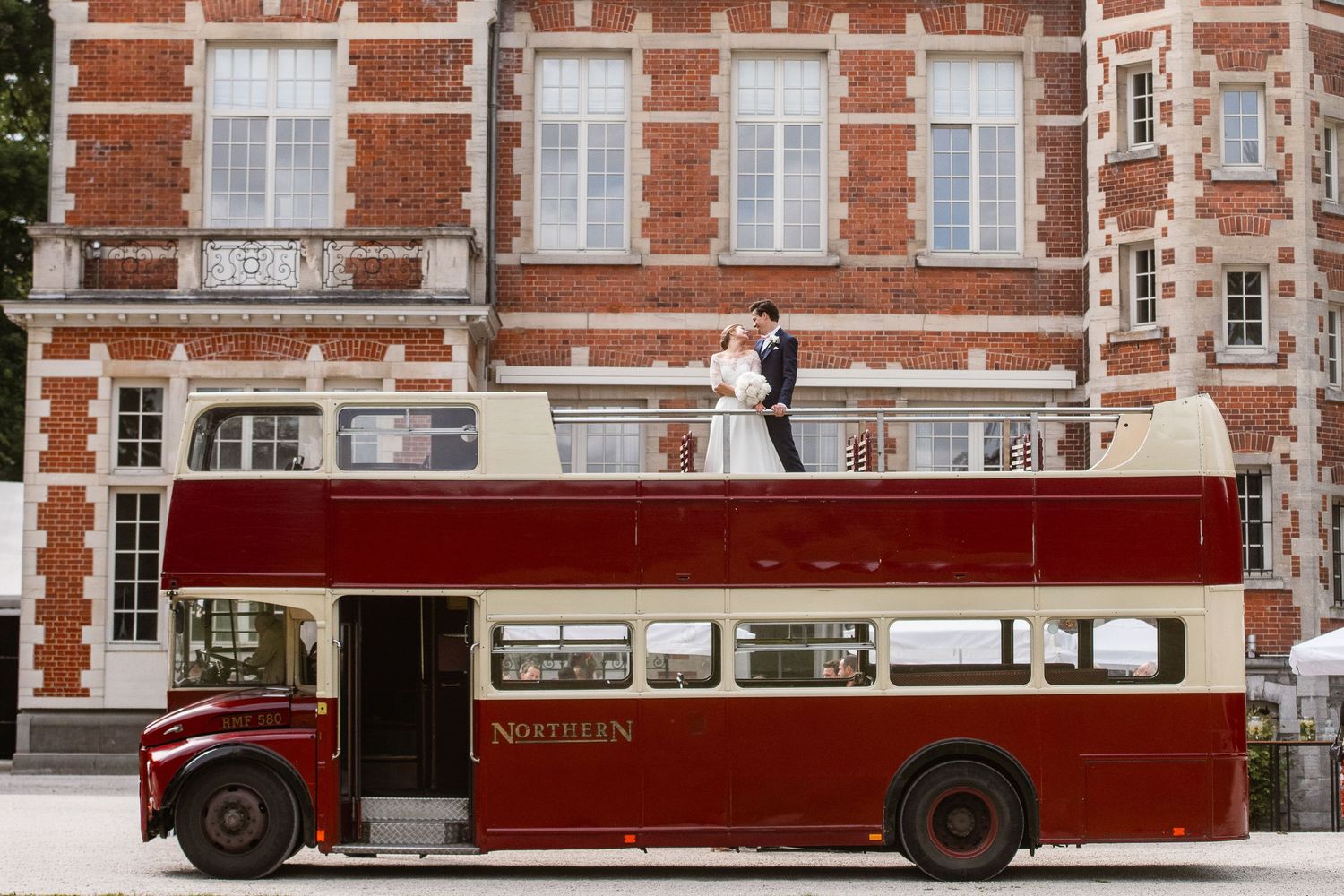 Mariage argentique et numérique au Château Terblock