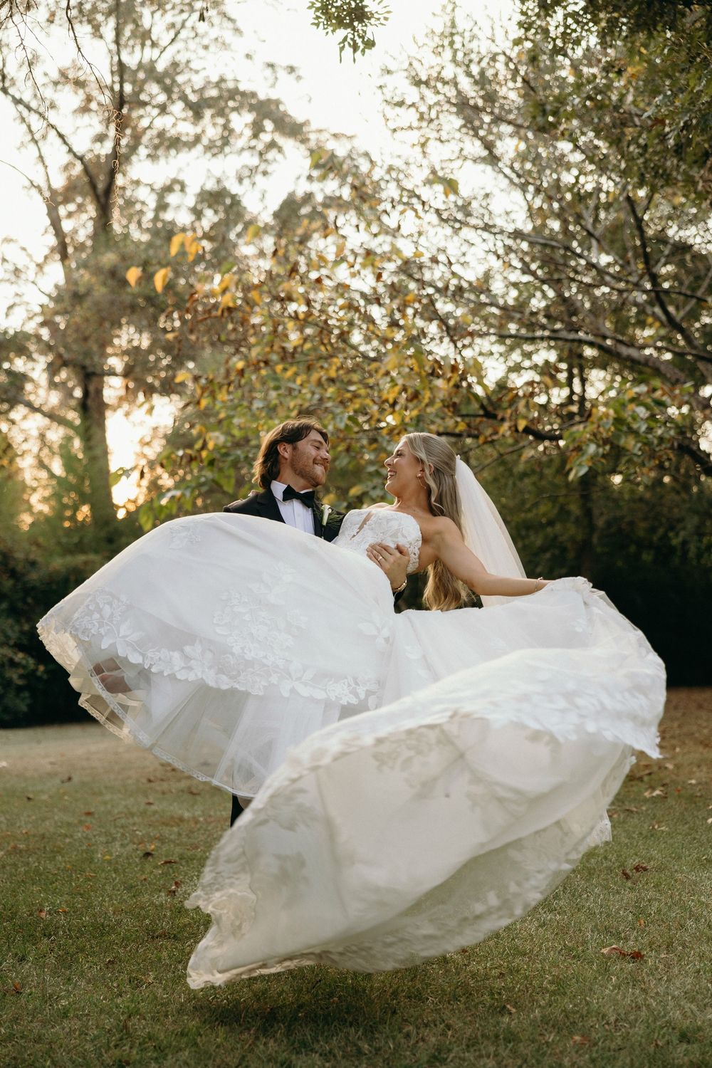 Bride and groom portraits at The Elms of Coosada historic mansion