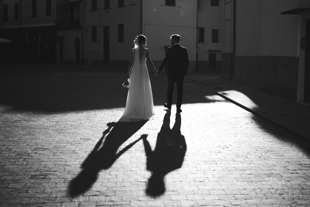 foto degli sposi al tramonto al parasio di imperia