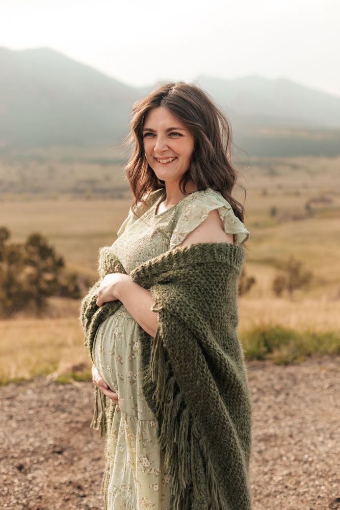 A quiet moment at home with a motherhood photographer in Westminster CO | motherhood photographer in Westminster CO