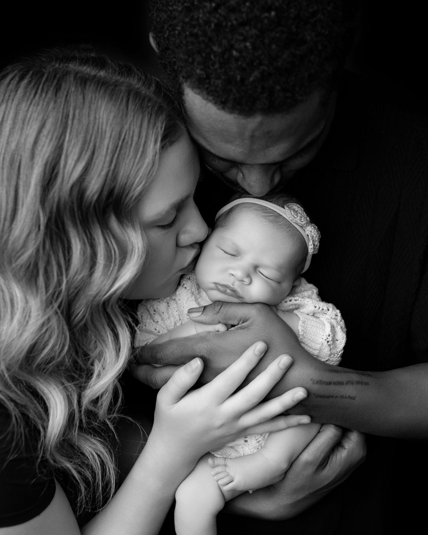 Newborn family in Marion Indiana