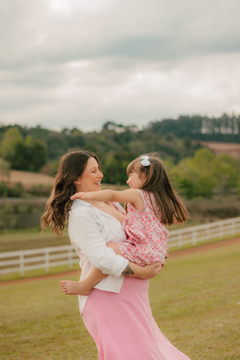 ensaio sessão gestante externo barriga look para ensaio, ensaio gestante com filha