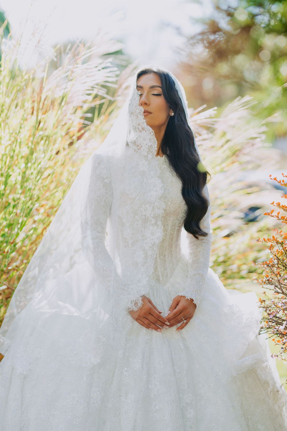 Editorial bridal portrait at a New Jersey Jewish wedding, photographed by Uri Arnson Wedding Photography.