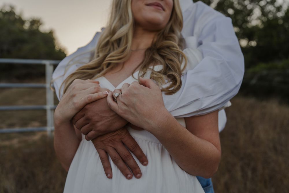 A series of wedding photos showing romantic poses and details of a white dress in an outdoor rustic setting at sunset.