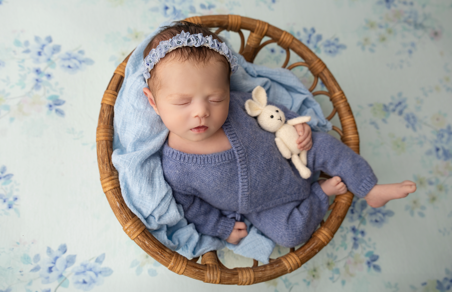 Newborn Photographer KY
Maternity Photographer KY
Kentucky Photographer
Richmond Kentucky 
Berea kentucky
Lexington Kentucky
Baby photos ky