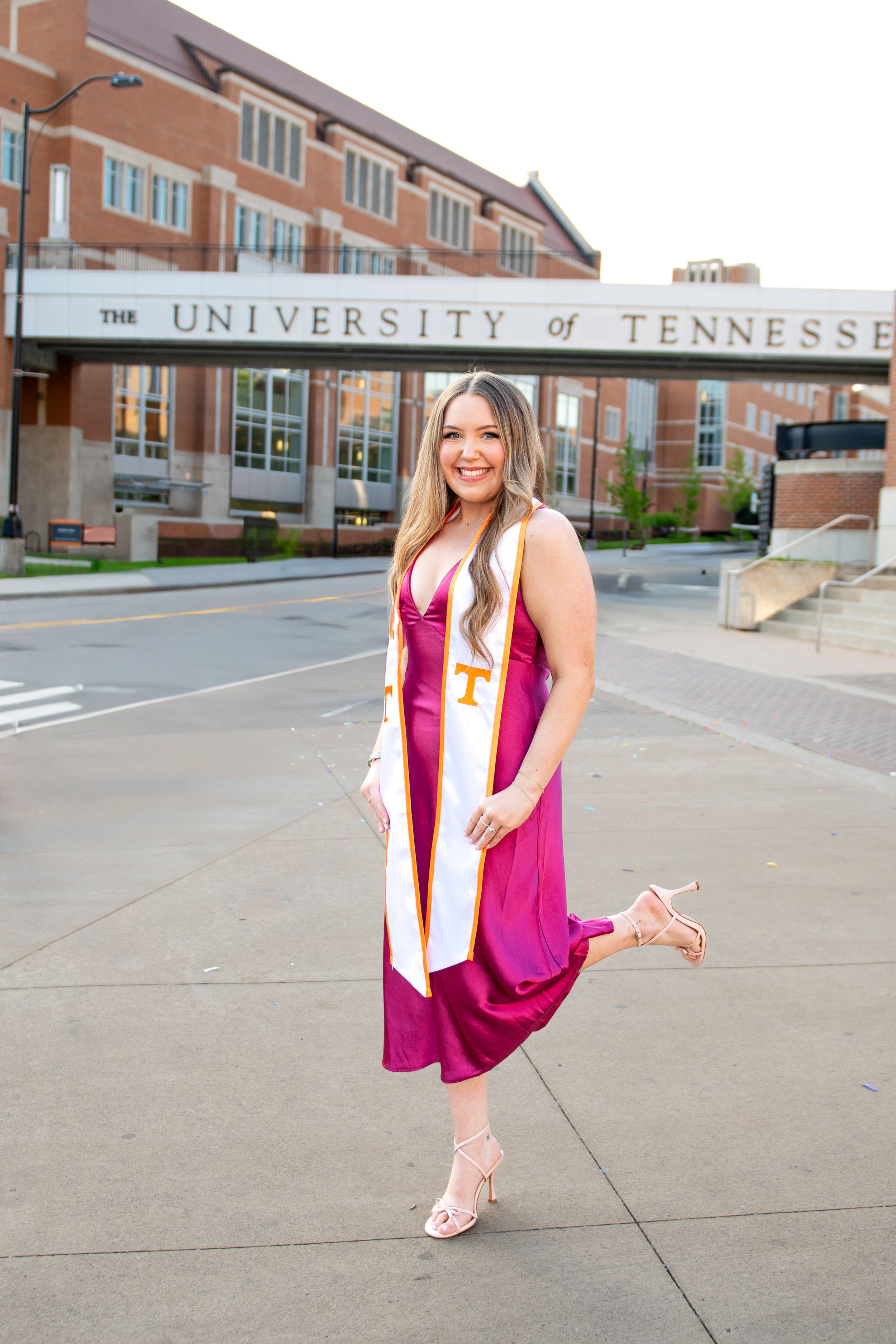Knoxville Graduation Photographer, Knoxville Senior Photographer, University of Tennessee Graduation Photographer, Courtney Renee Images