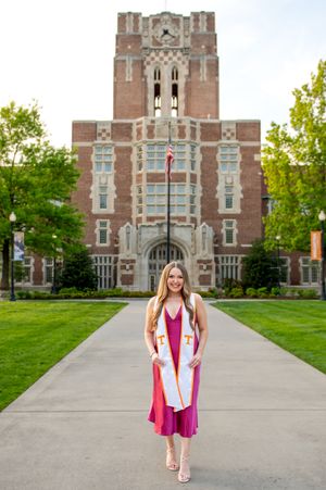 Knoxville Graduation Photographer, Knoxville Senior Photographer, University of Tennessee Graduation Photographer, Courtney Renee Images