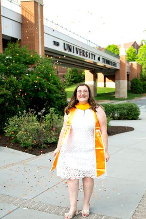 Knoxville Graduation Photographer, Knoxville Senior Photographer, University of Tennessee Graduation Photographer, Courtney Renee Images