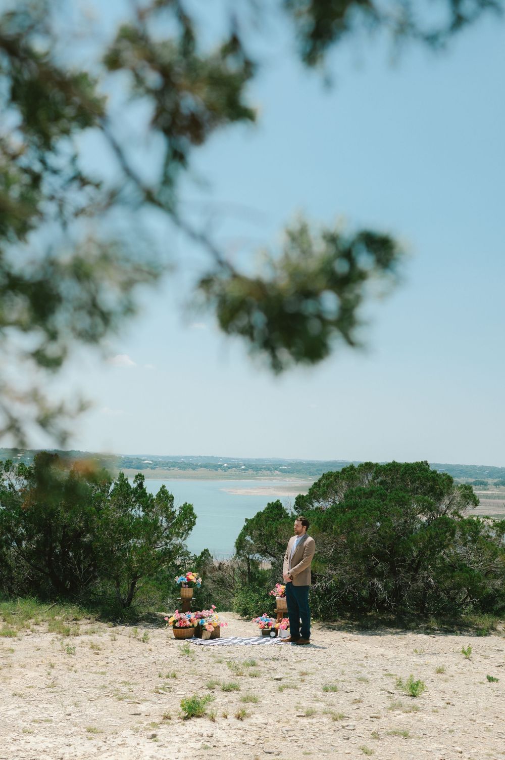 Surprise proposal and engagement photography in Canyon Lake, Texas