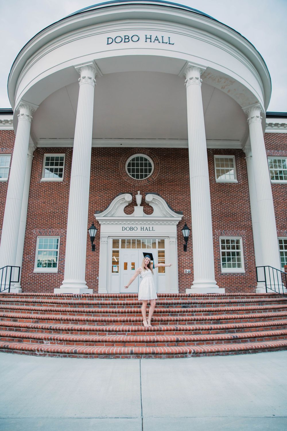senior photos wilmington north carolina photographer beach photography golden hour lifestyle portrait photographer