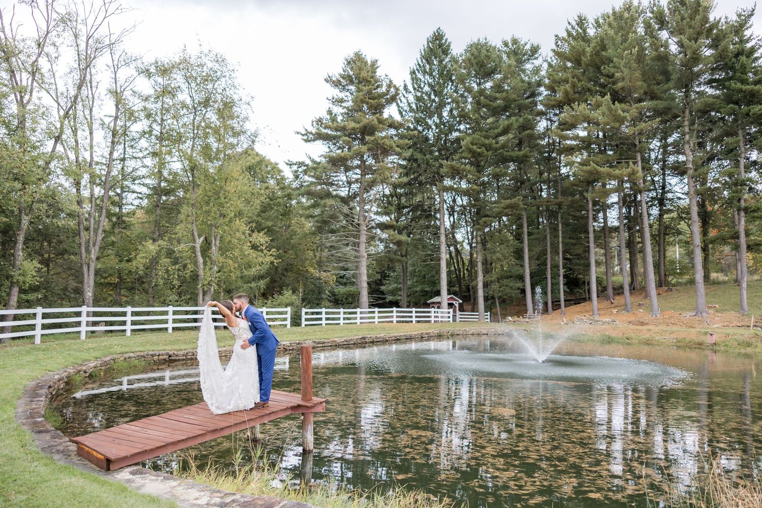 farm on the ridge wedding photographer