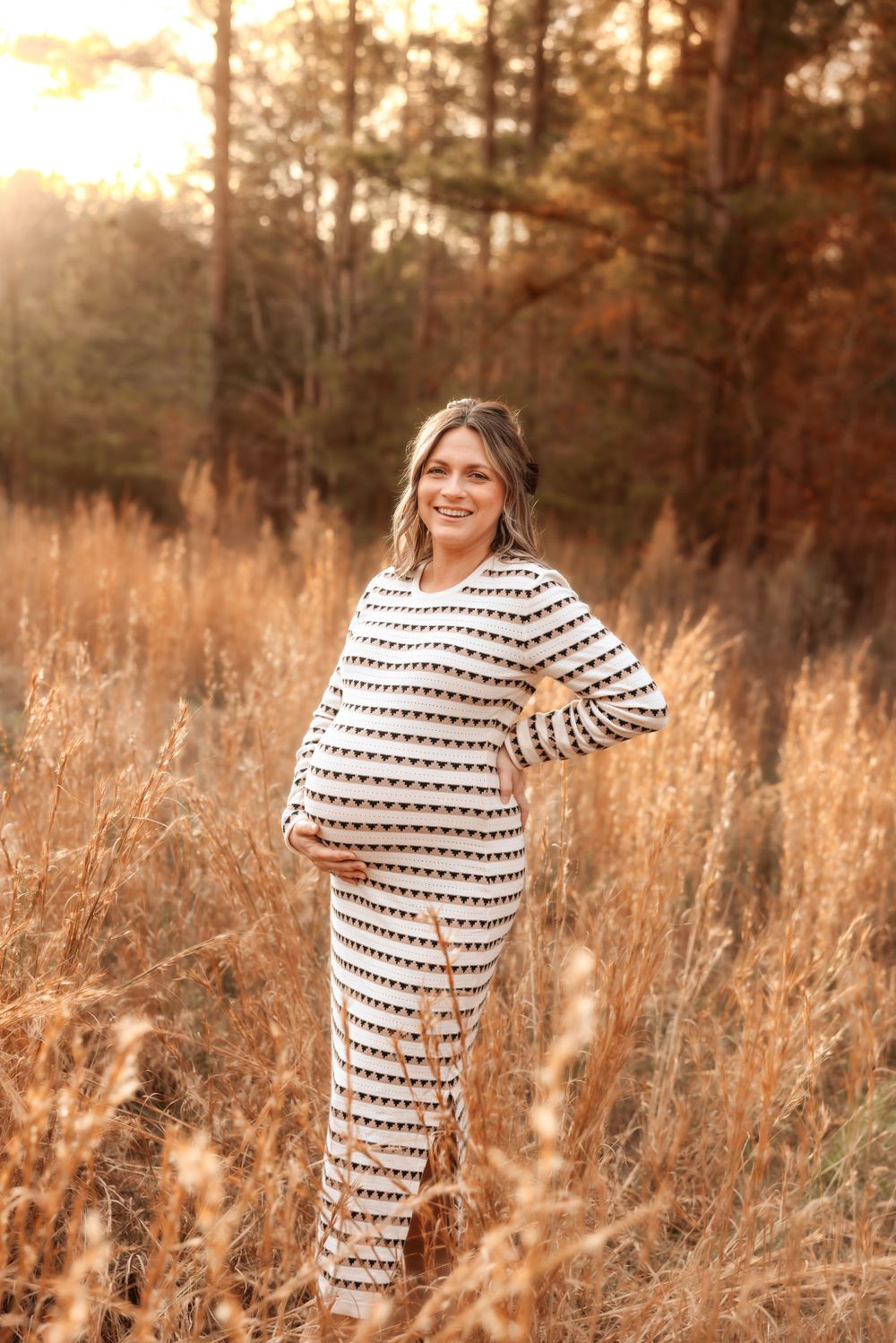 Lifestyle maternity portraits in Denver NC with warm earthy tones