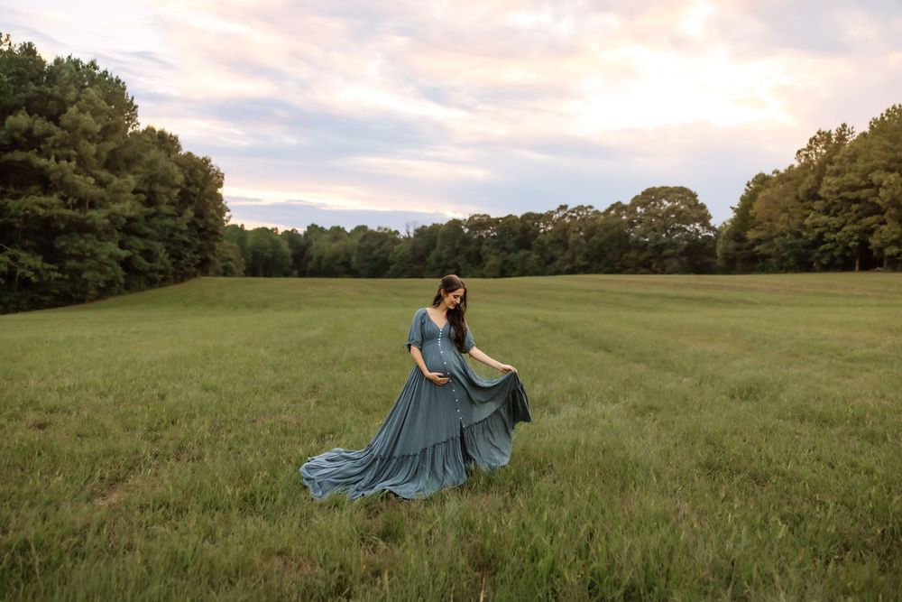 Storytelling maternity photos in Catawba NC at sunset