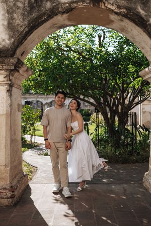 Luxury editorial destination wedding photographer in Antigua Guatemala