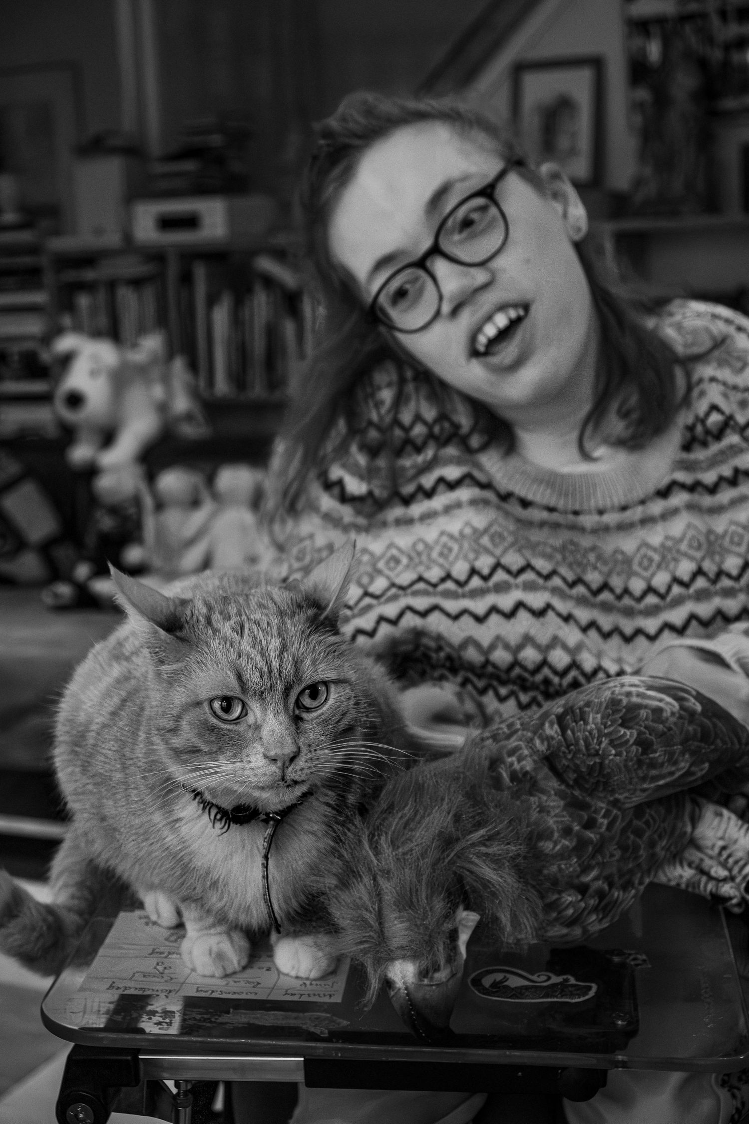 Reportagefoto van dochter met kat