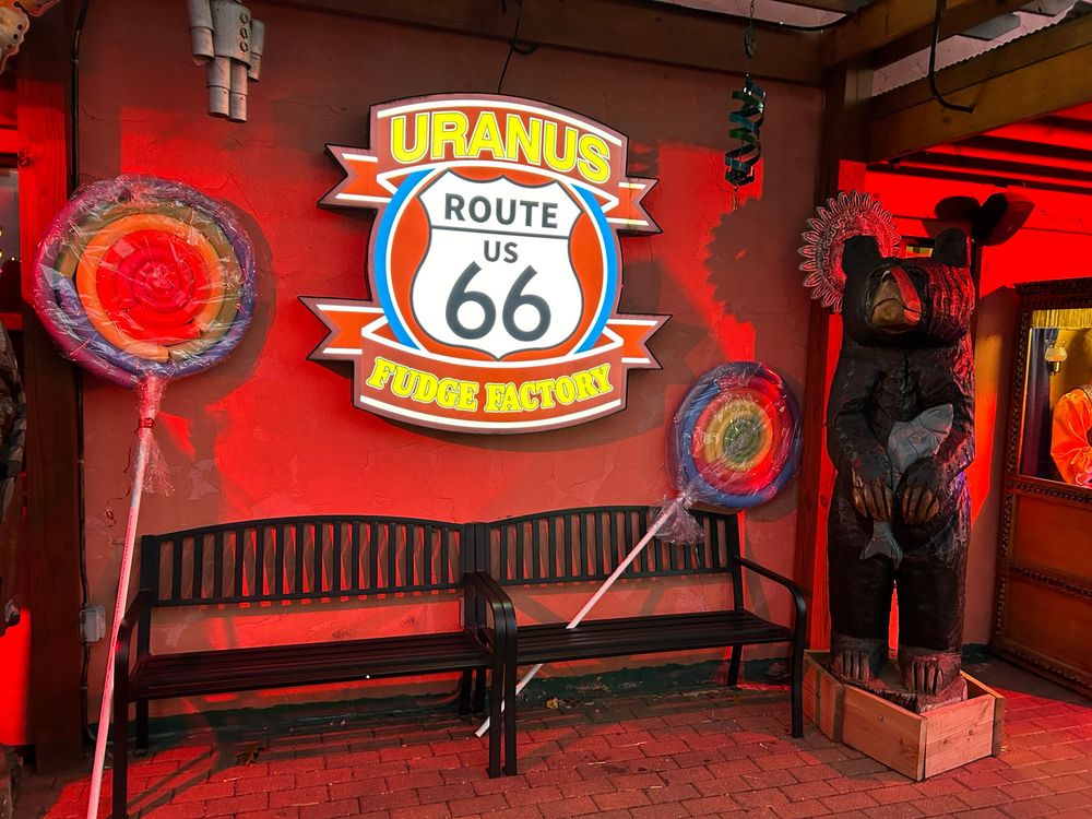 Uranus Fudge Factory Route 66