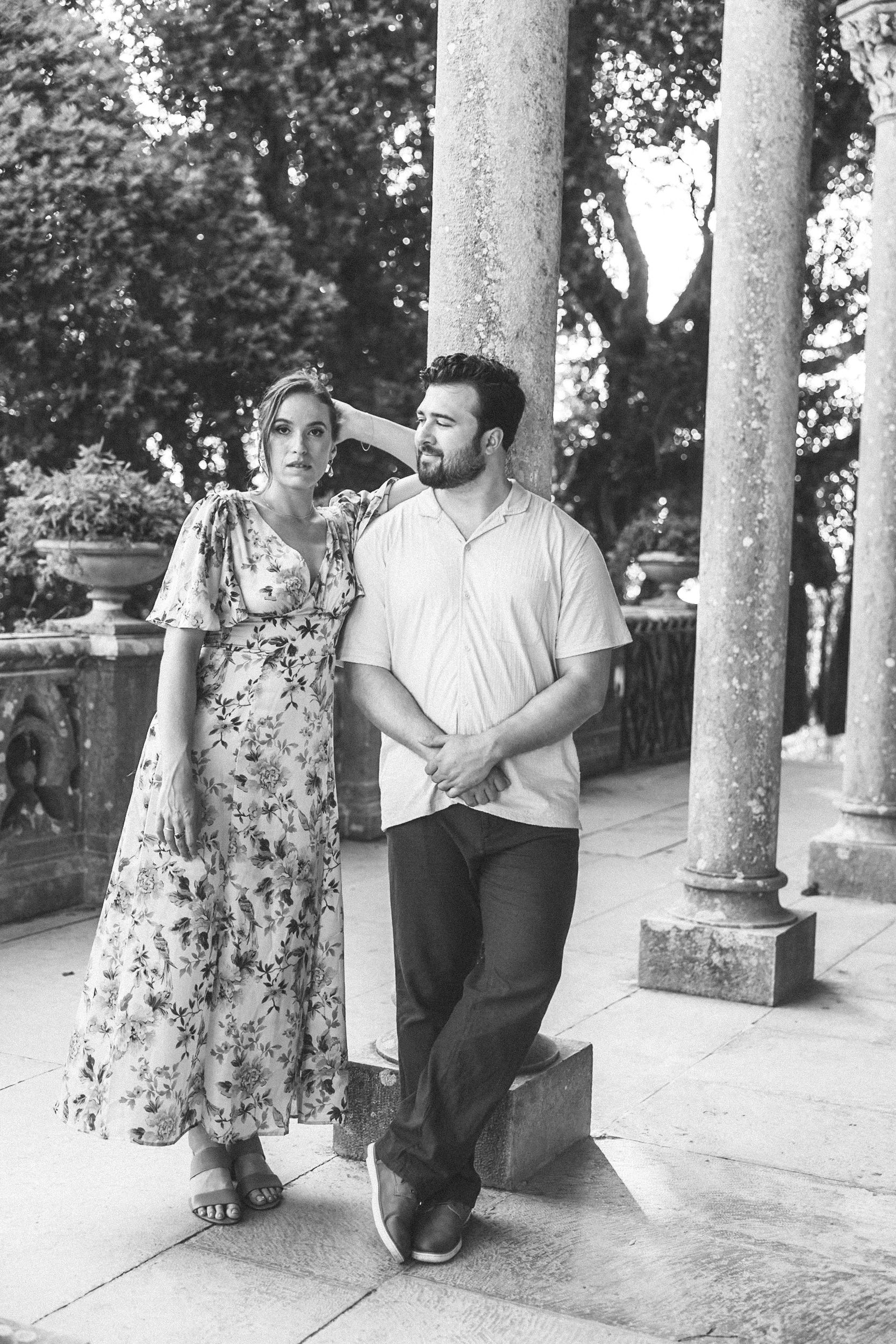 Couple portrait in front of Monserrate Palace architecture in Portugal