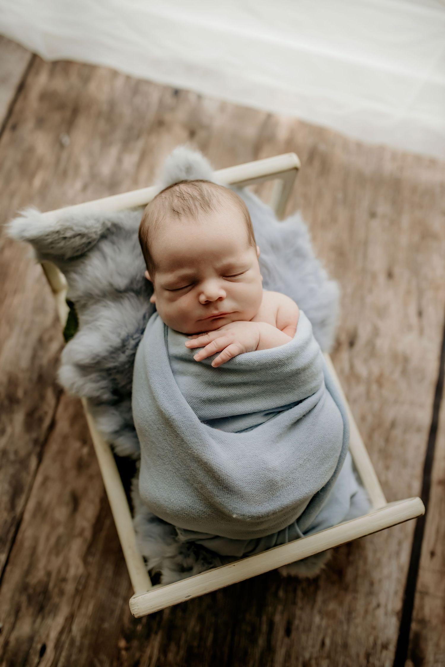 lifestyle newborn photographer cambridgeshire