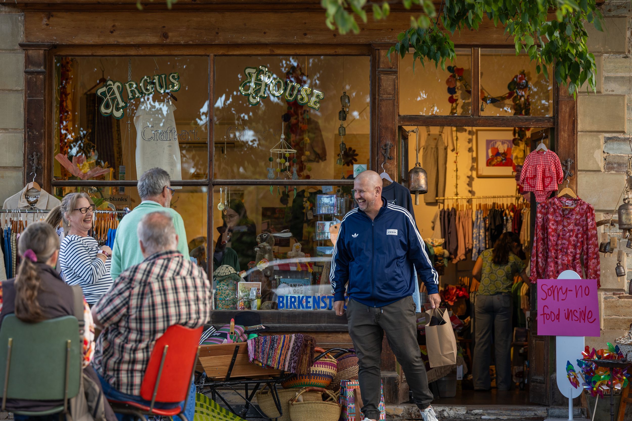 People browse shops at CICLO x Argus House up late shopping event in Strathalbyn